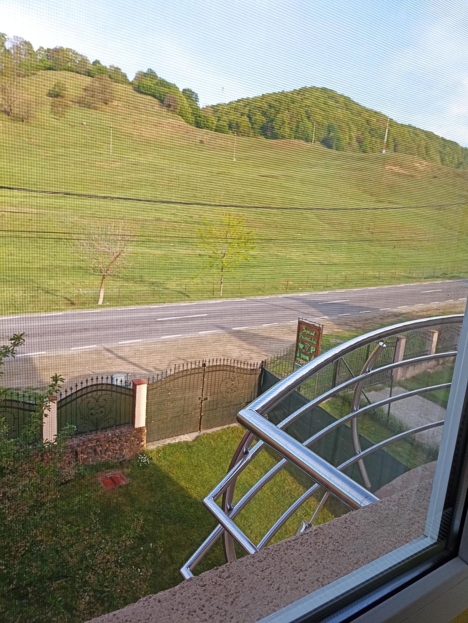 Hotel Popasul Drumetului Transfagarasan à Curtea de Argeş Extérieur photo